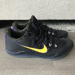 Kobe XI Sneakers